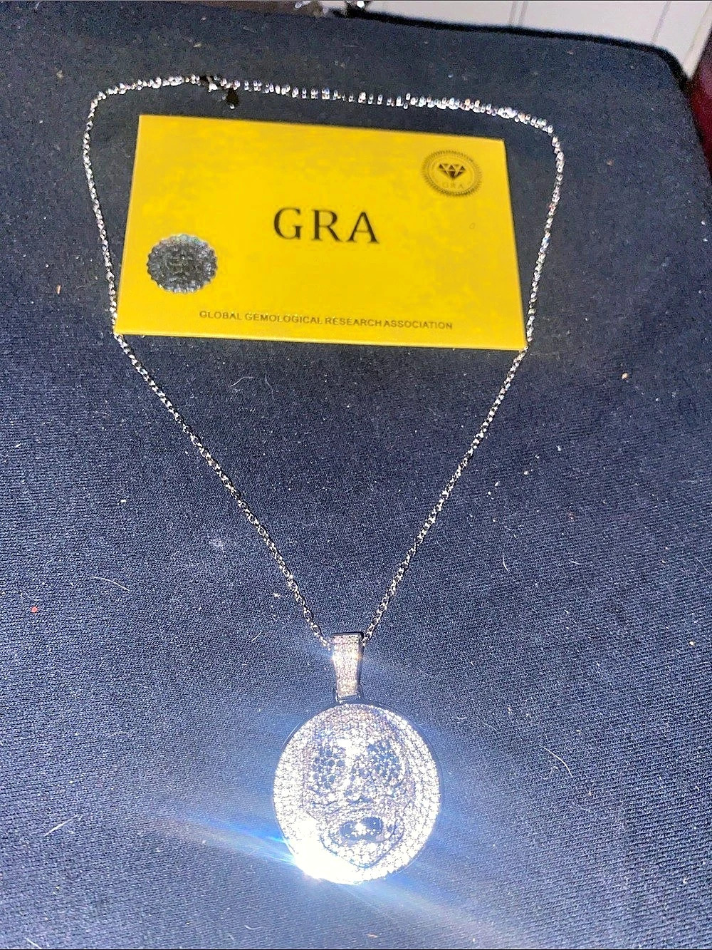 GRA Round Pendant Necklace in Silver Like 3.3ct color D